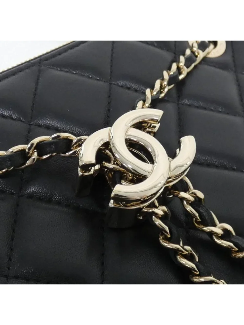 Chanel Shoulder Bag Black